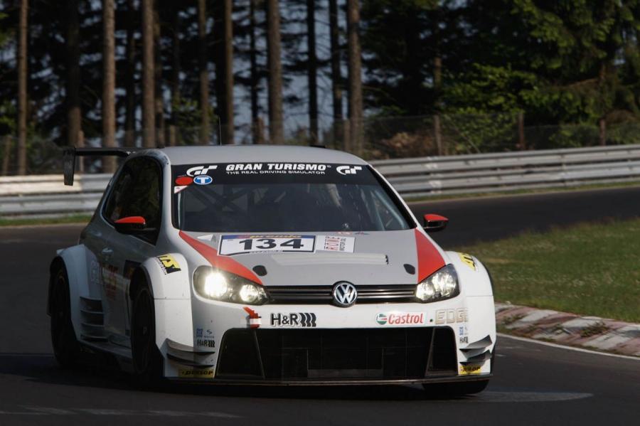  Volkswagen Golf24 24h Nurburgring 2011 года  (фото 26 из 34)